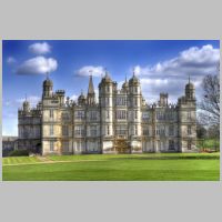 Burghley House in Peterborough, photo by Anthony Masi on Wikipedia.jpg